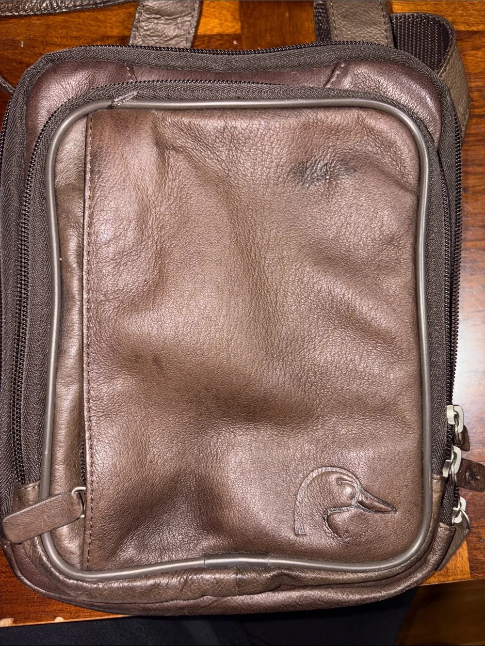 Duck’s Unlimited Brown Genuine Leather Vertical Crossbody Bag